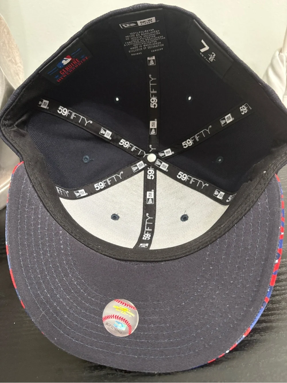New Era LA Dodgers Navy Fitted Hat with Red & Blue Patterned Brim - Size 7 3/8